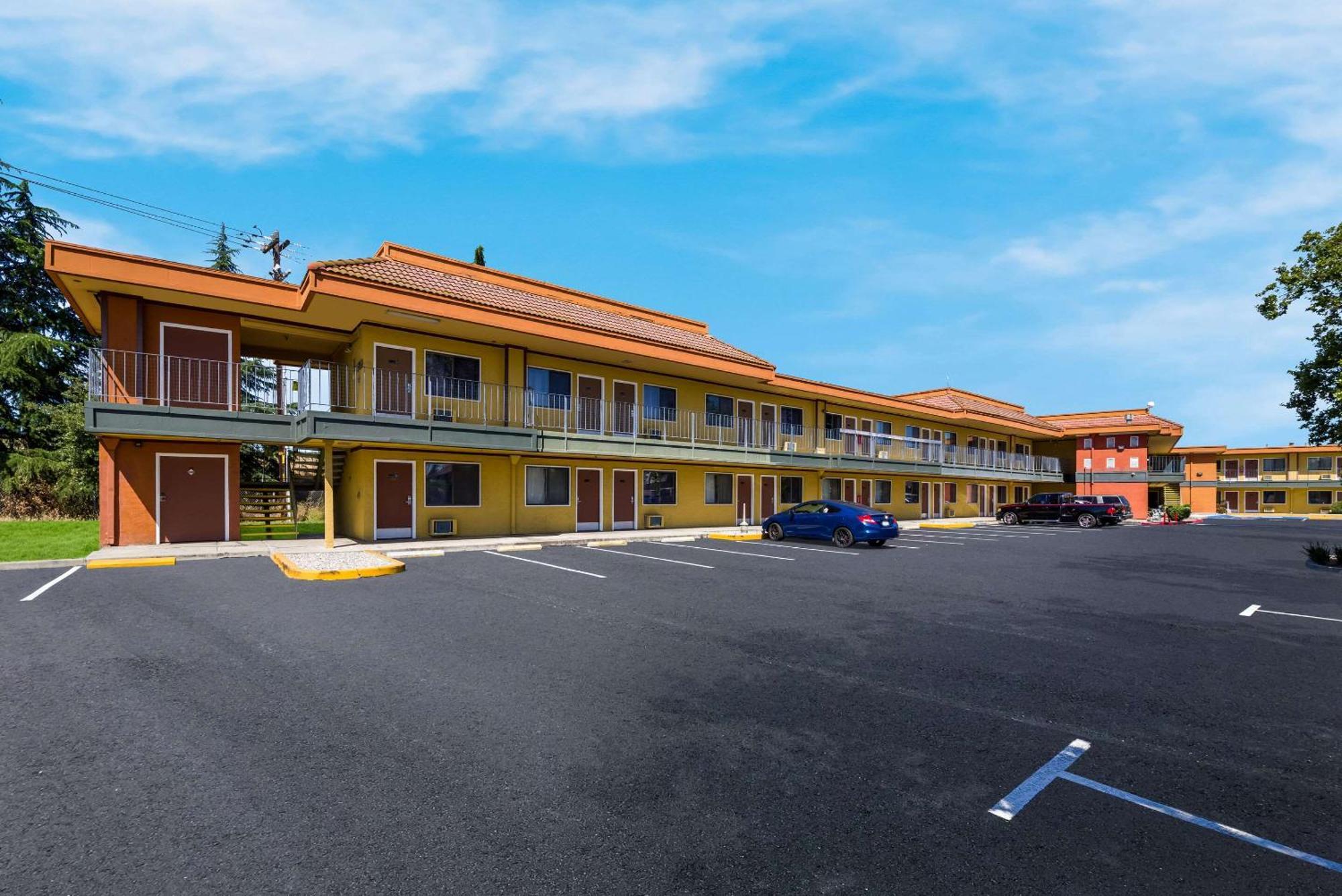 Rodeway Inn Livermore Esterno foto